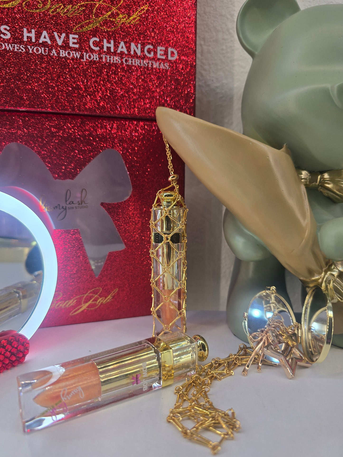 🎀 Bow Job LIP OIL + FREE Lip Oil Key Chain Carrier ( Not Xmas Set)